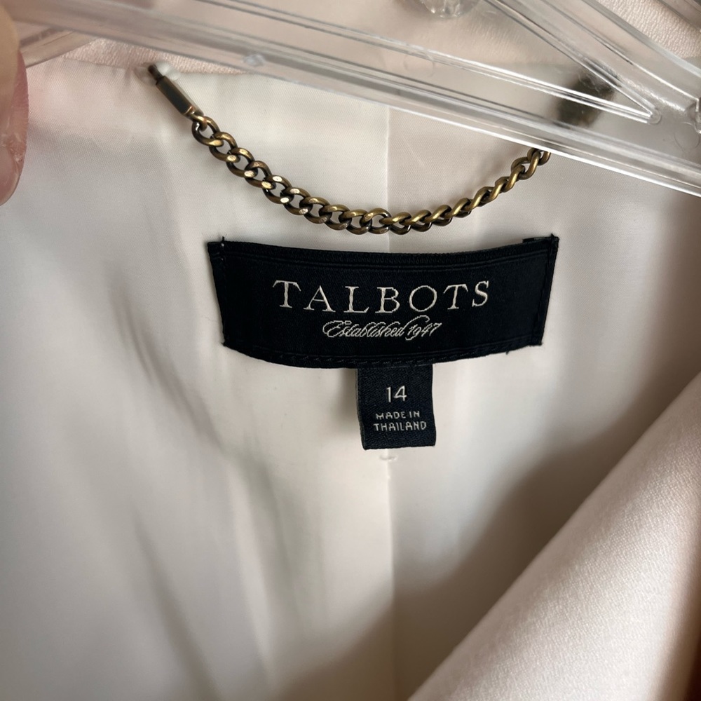 Winter White Talbots suite set